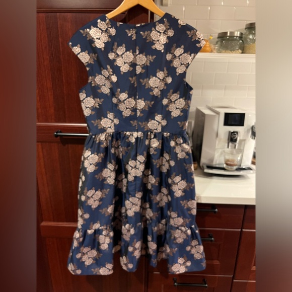 Gal meets glam Jenny - Picture 6 of 11